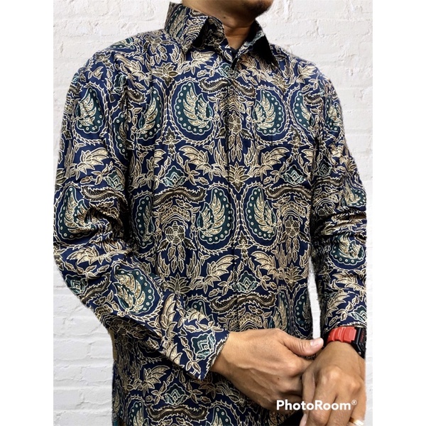 Kemeja Batik  pria lengan panjang lapisan furing,warna hitam dan hijau tosca,barik premium,batik modren,batik kantoran