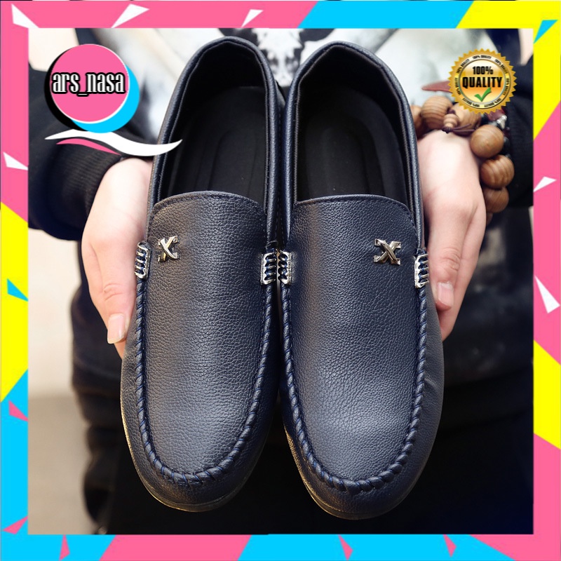 Sepatu Kanvas Pria 2019     Tods Sepatu Kasual Pria Malas Mengemudi British Kulit Sepatu Pria  sepat
