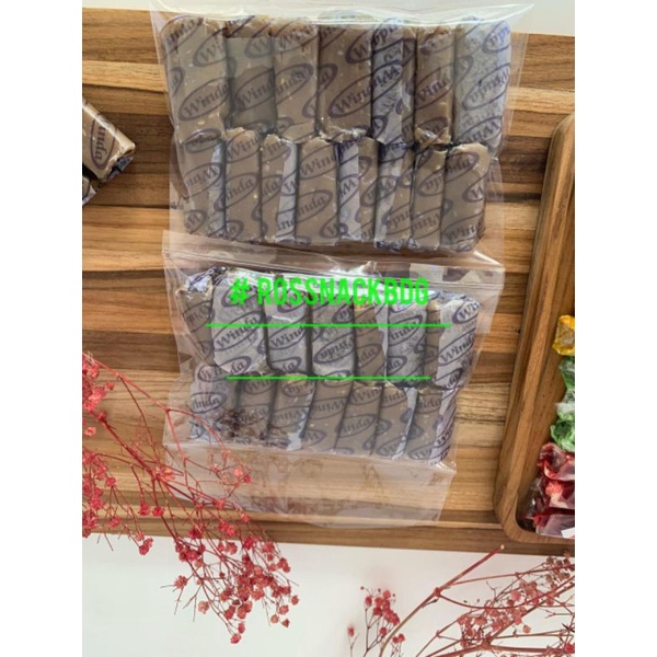 

Dodol Garut Wijen 1/4KG Oleh Oleh Bandung