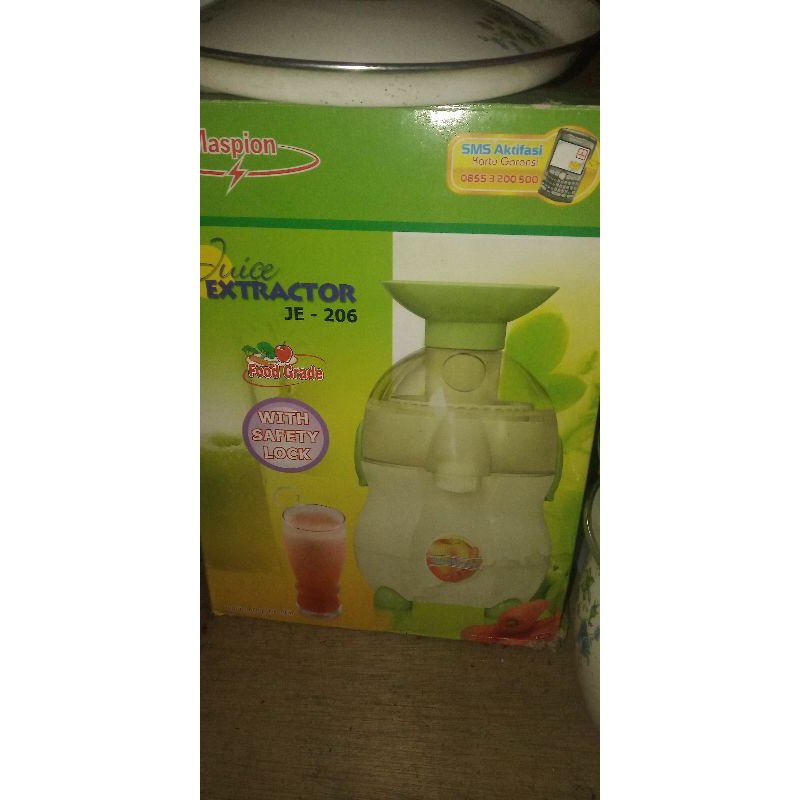 Maspion Juicer Extractor
