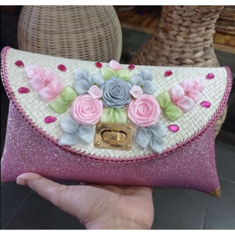 Clutch pesta/ clutch pandan / gliter kunci