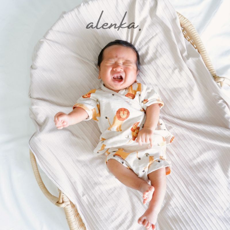 Alenka - Newborn Button Set / Setelan Baju Bayi (Kancing)