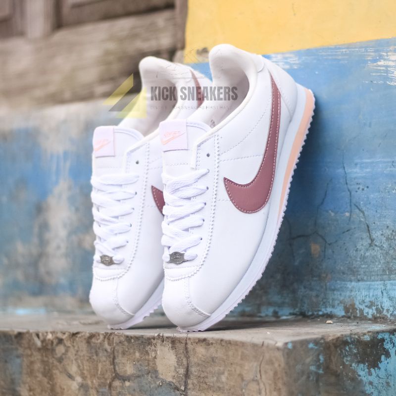 NIKE AIR CORTEZ WHITE BLACK SEPATU PUTIH SNEAKERS PUTIH WANITA-2