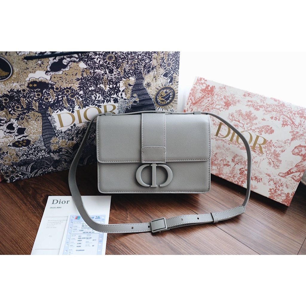 Dior 30 Montaigne Ultramatte Bag