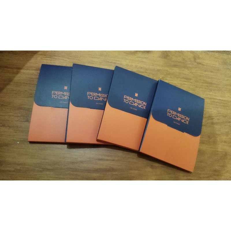 BOOKED KARTU UNO PREMIUM