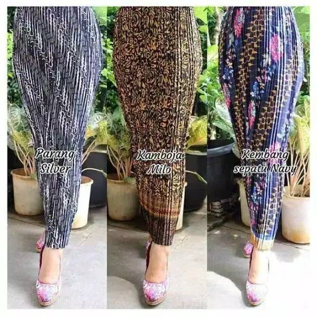 Best Seller Rok Plisket Kebaya/ada 100+ Motif QMpnEeeS7RzzmX