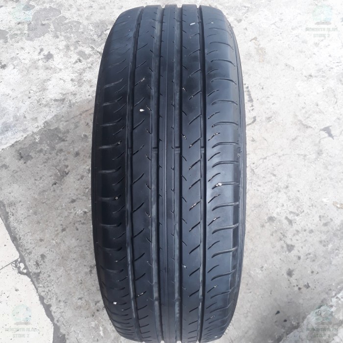 BAN DUNLOP SP SPORT MAXX 050 225/60 R18(1)