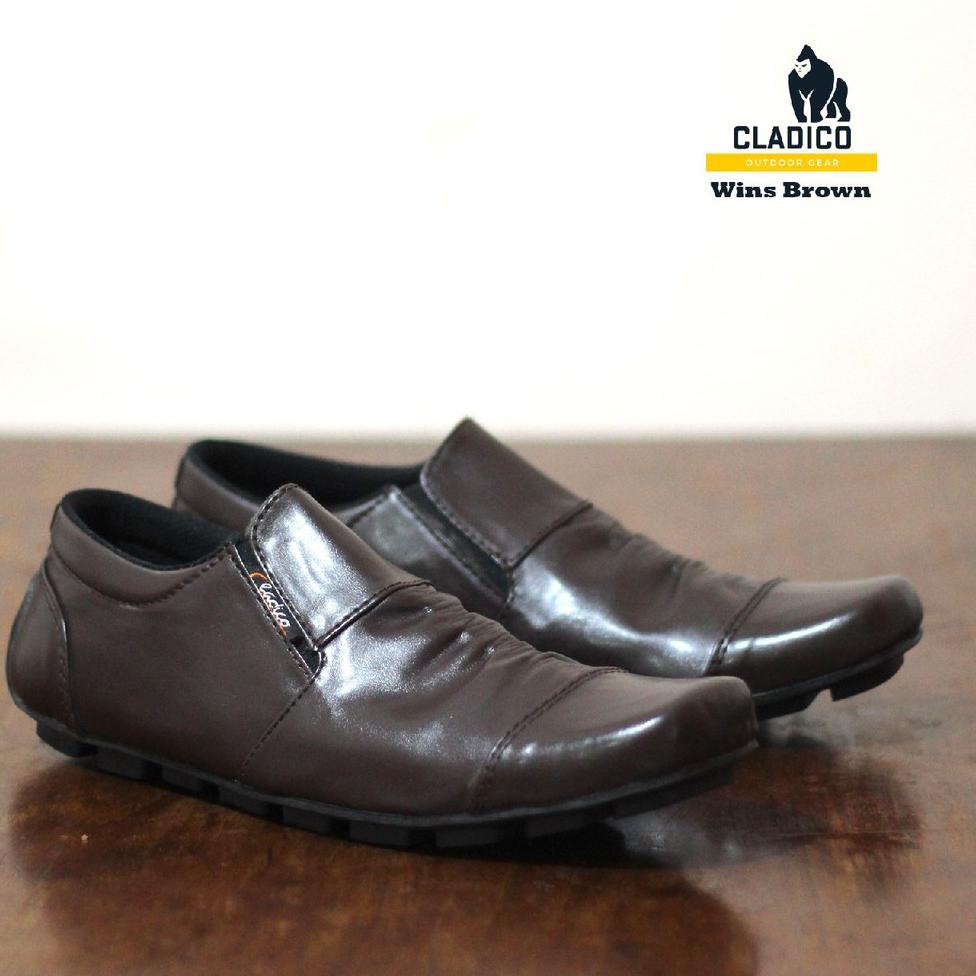 Sepatu Pria Casual Slip on Cladico Wins Original Santai Kerja Kuliah 9F7