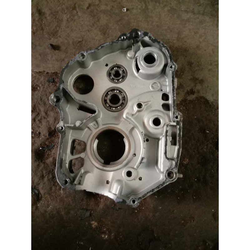 Crankcase kalter krengkes kanan pompa oli grand legenda win revo 100 supra fit
