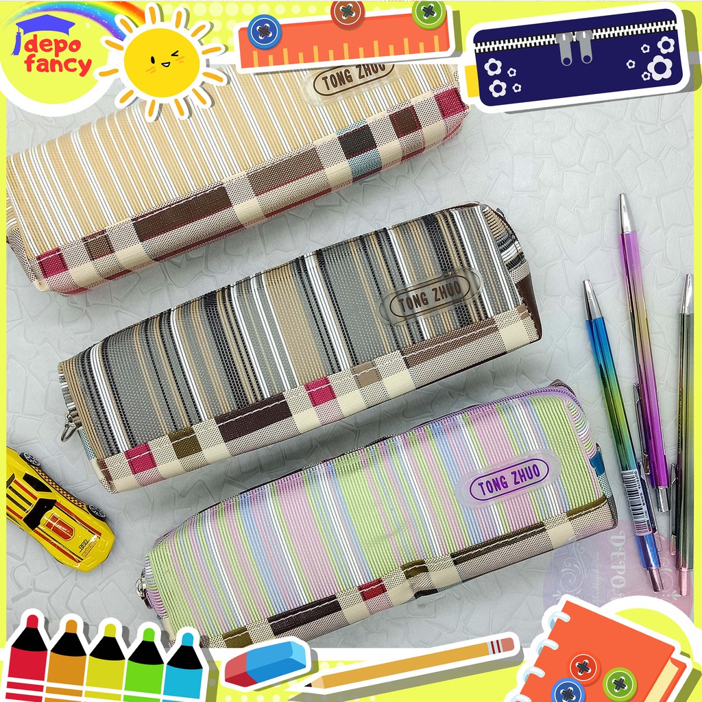 

Kotak Pensil Kain 1 Resleting / Pencil Case / Tepak Pensil / Tempat Pensil / Bok Pensil / Box Pen 6477