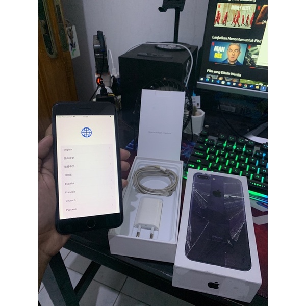 iPhone 7 plus 32gb fullset lock icloud