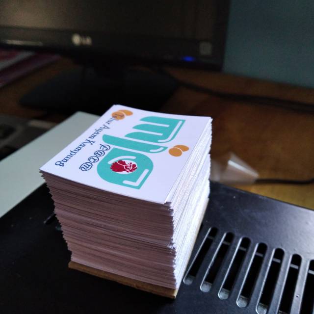 

Stiker branding produk