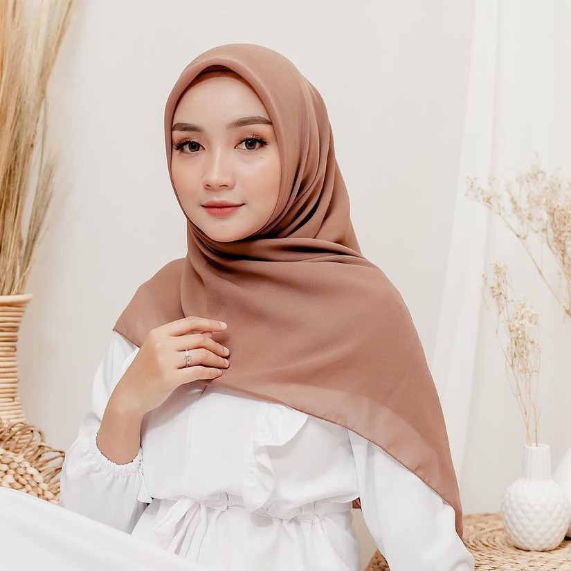 AliMaMa - BELLA SQUARE TERMURAH - Jilbab Segi Empat Polycotton - Hijab Segiempat Murah Medan-5