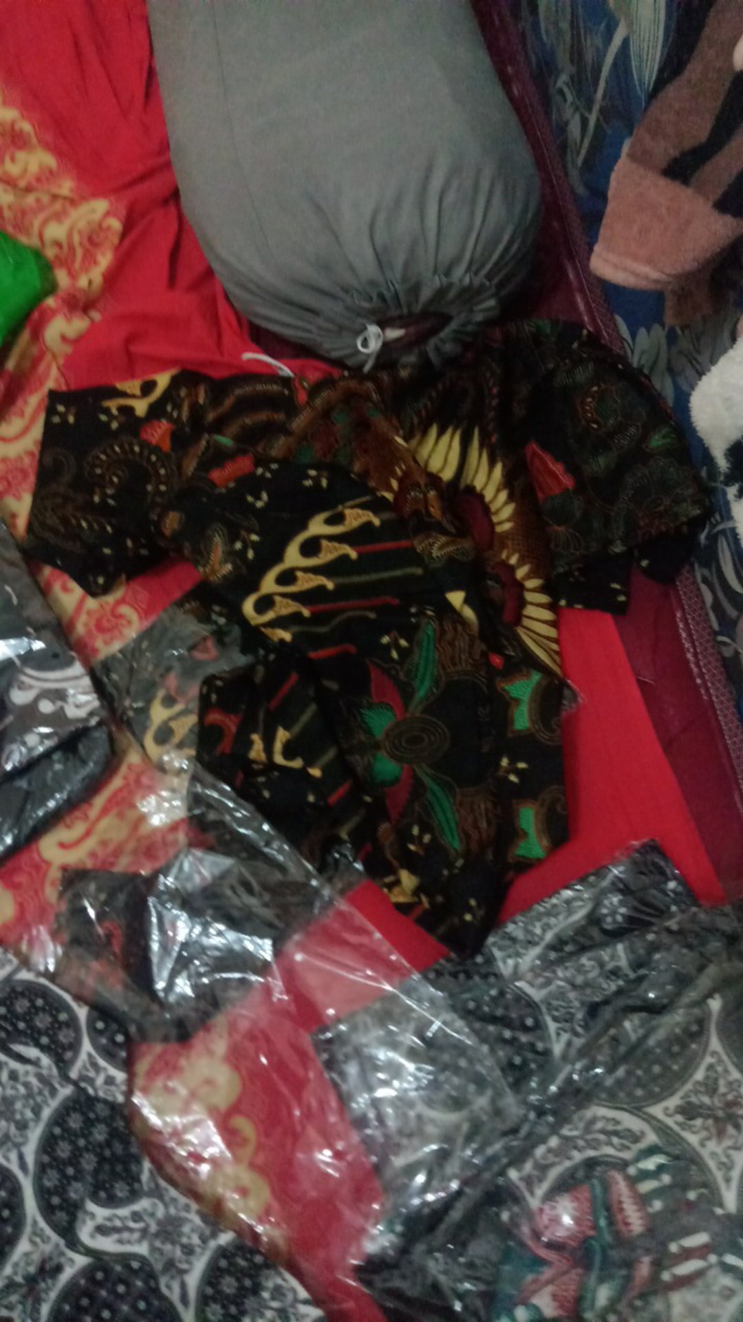 Batik Pria Atasan Jumbo Couple Kekinian Modern Kemeja Batik Lengan Panjang Size M L Xl. Xxl