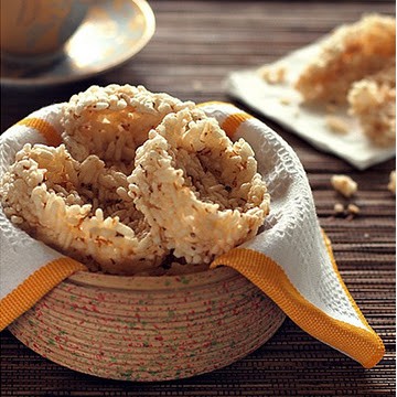 

RENGGINAN MANIS TERASI ASIN EUNIKE 220 GR KHAS SOLO