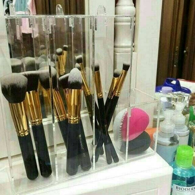

Acrylic Brush Holder