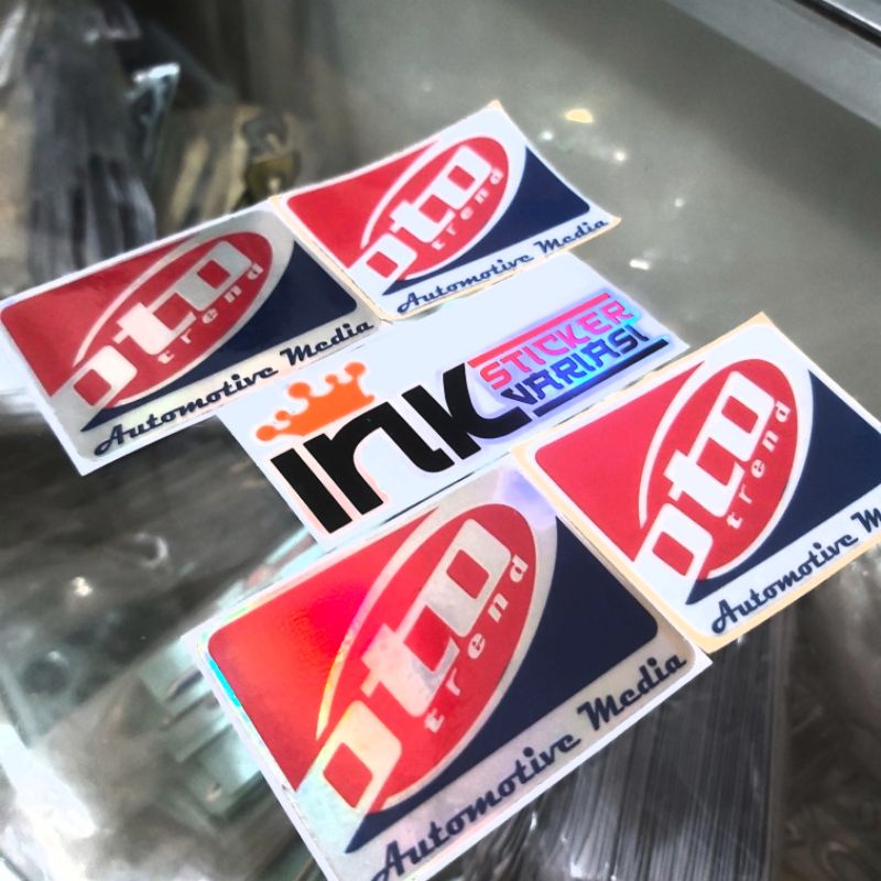 

STICKER OTOTREN HOLO