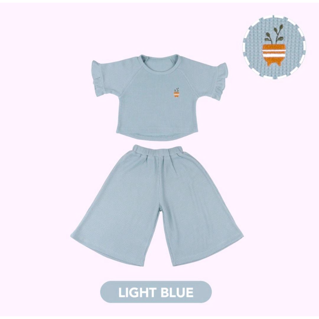 MOOI NOORA SLEEVE RUFFLE SET / SETELAN ANAK PEREMPUAN