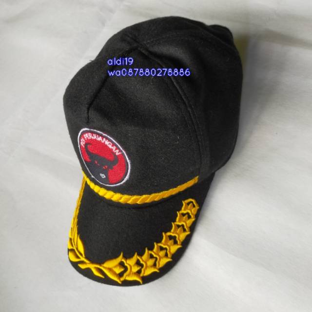TOPI PDIP PERJUANGAN