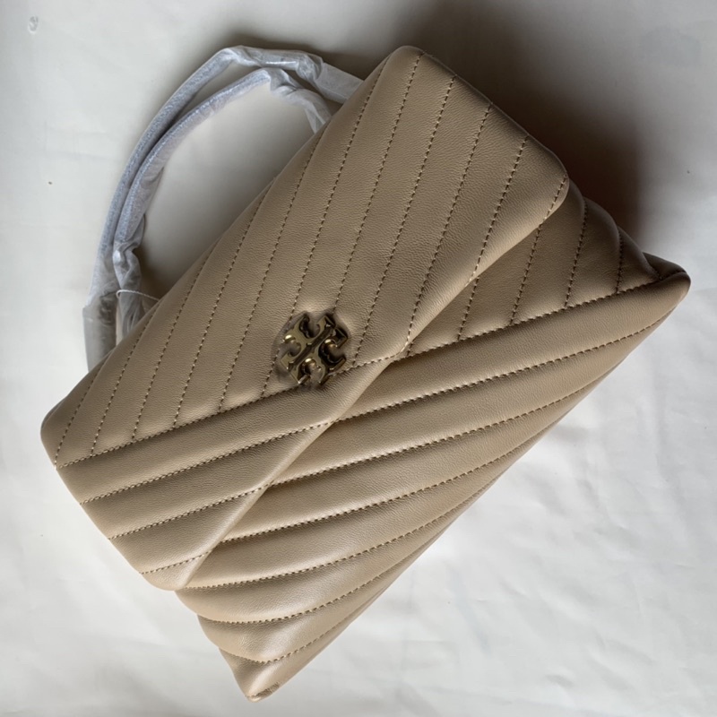 Tory Burch Kira Chevron Convertible Shoulder Bag Medium 27 Cm - Devon Sand