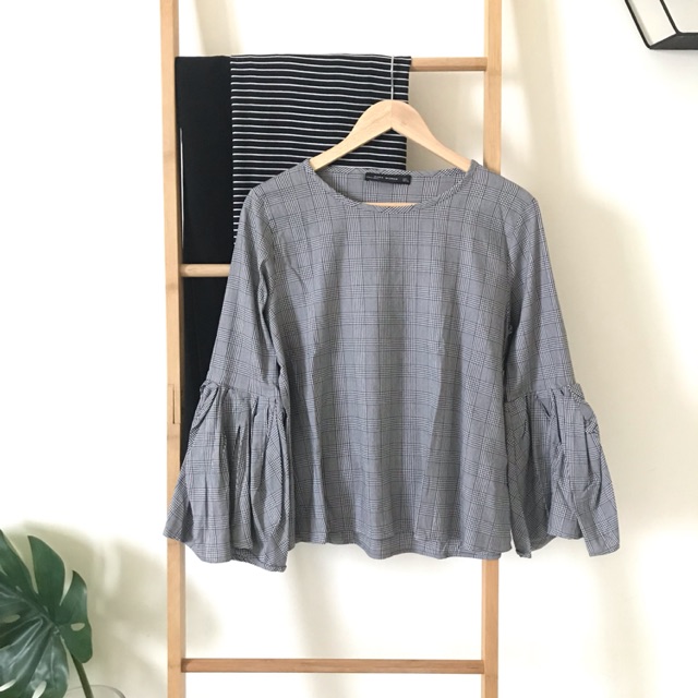 Preloved Zara Woman Blouse