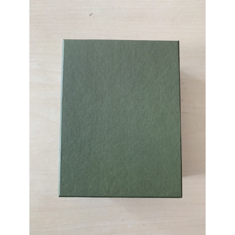 

KOTAK KADO GIFT BOX ASESORIS BOX