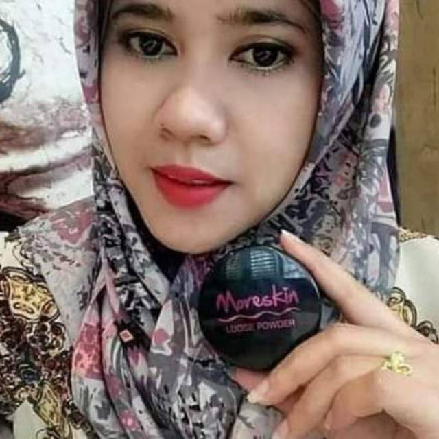LPOWDER MORESKIN NASA BEDAK BIKIN GLOWING WAJAH