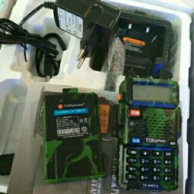 HT HANDY TALKY TORIPHONE TP 889DLX DUAL BAND