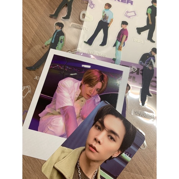 wtt nct 127 gitd glow in the dark johnny pc photocard yuta polaroid to jungwoo