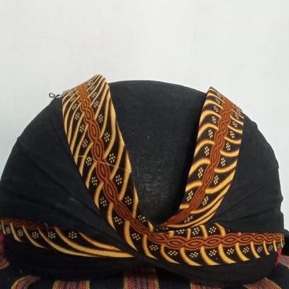 kebaya wanita Diskon Baju Surjan Lurik Kebaya Blangkon  Baju Adat Jawa Khas Jogja Solo Baju  Coupel 