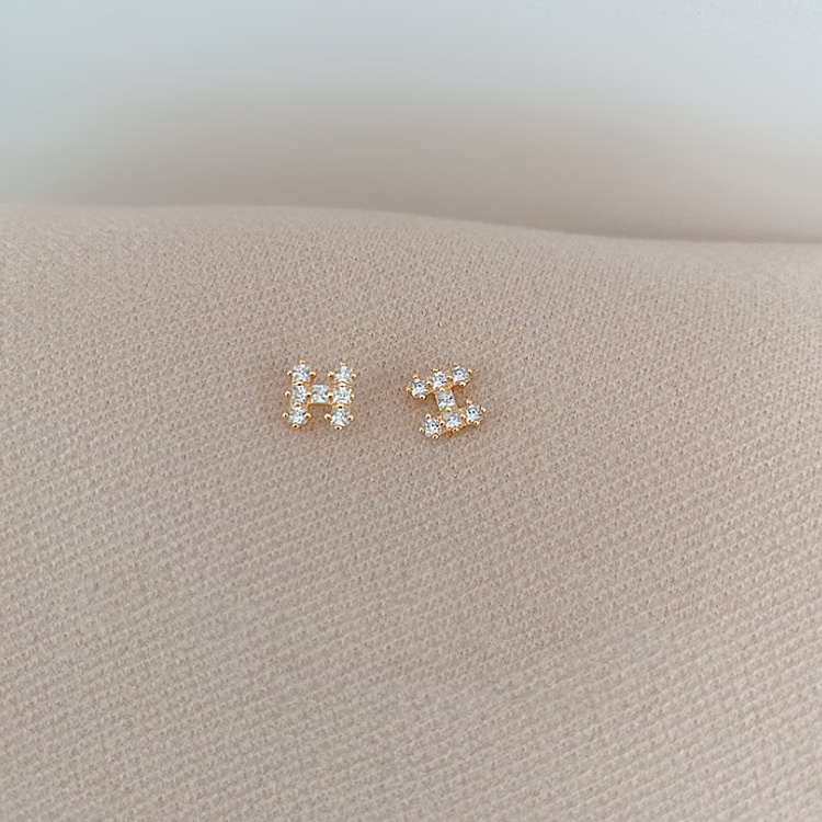 Anting Stud Zircon Berlian Imitasi Bentuk Huruf H Geometris Gaya Korea Untuk Wanita