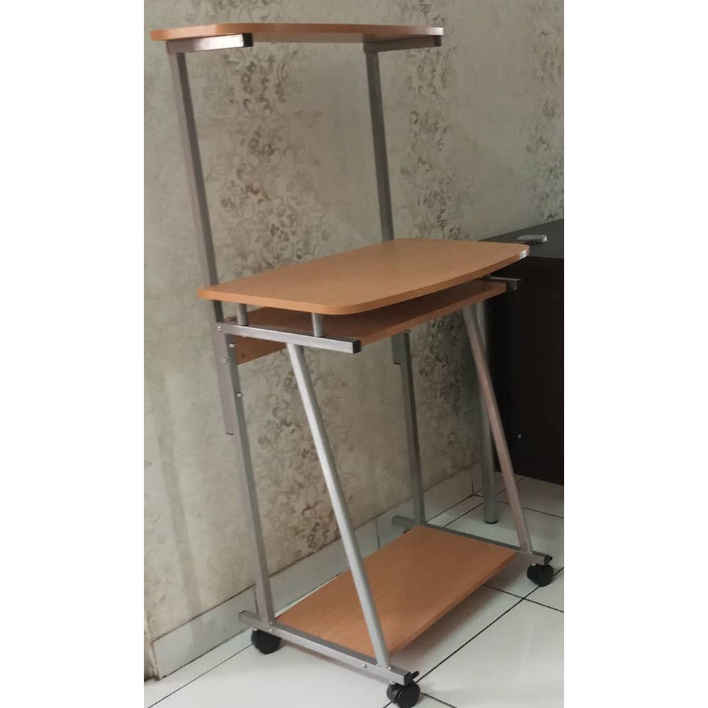 Meja Komputer lengkap murmer