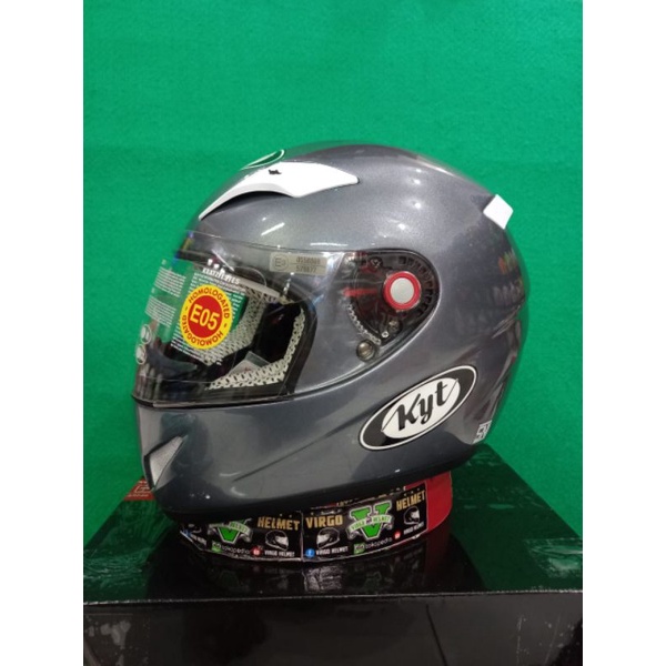 KYT HELM C4 - SOLID ALL GREY
