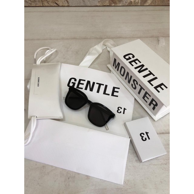 SUPPLIER KACAMATA BRANDED Kacamata Gentle Monster Papas Ma Mars 01 HITAM Mirror 157