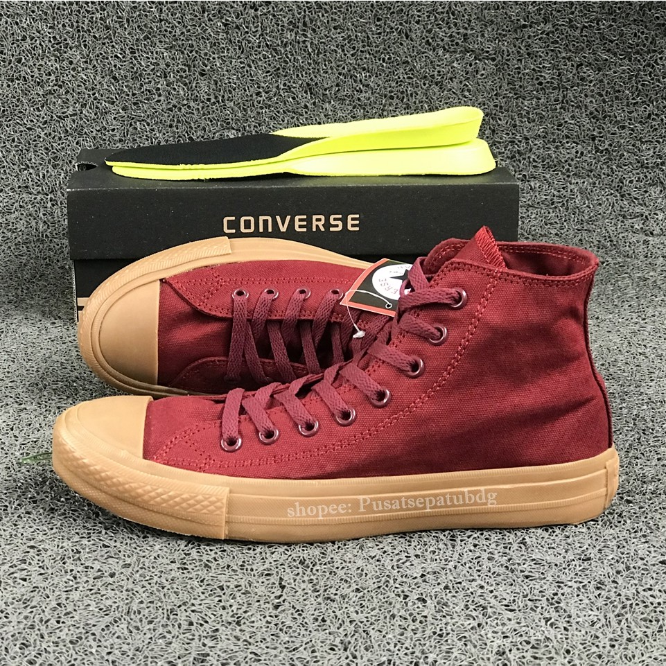 Sepatu Converse Chuck Taylor II Lunarlon High Maroon Gum