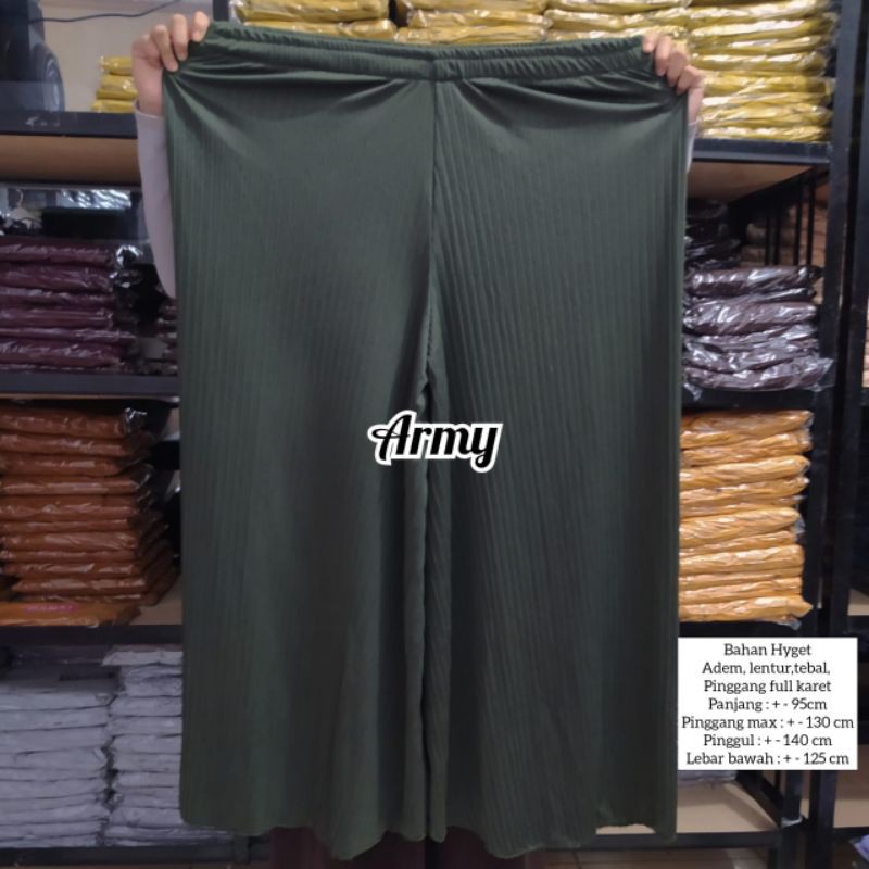 Kulot plisket jumbo polos untuk wanita gemuk