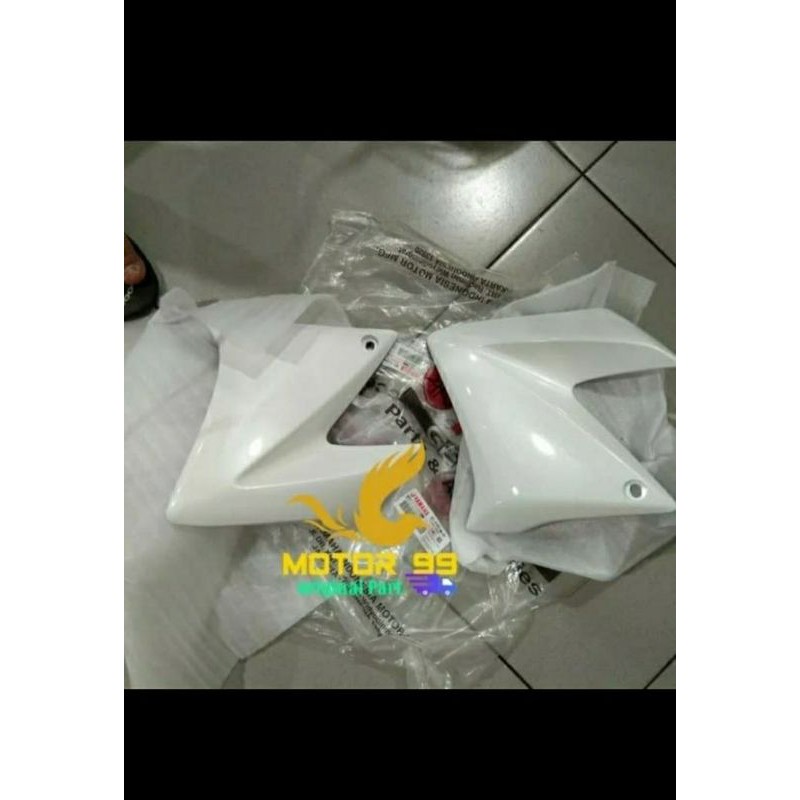 Shroud sayap tangki yamaha Vixion Old original Putih