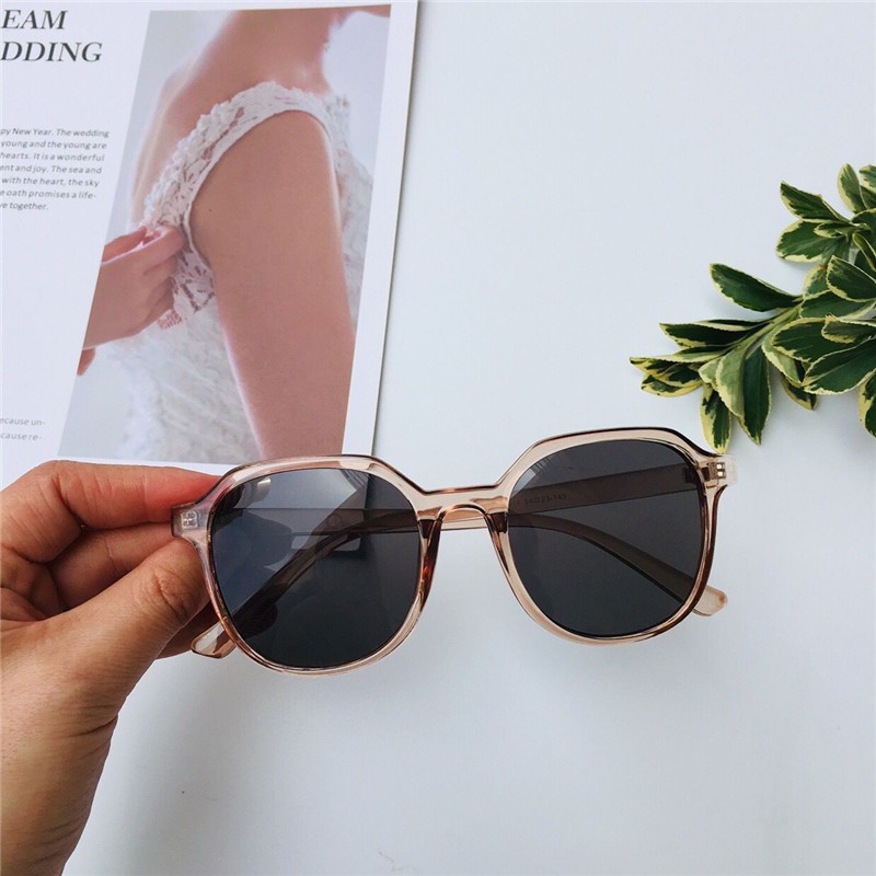 ♥TMALL88♥ Korea Fashion Design KM89 Kacamata Hitam Kacamata Pelindung UV Sunglasses Wanita/Pria