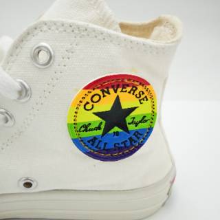  SEPATU  CONVERSE  TINGGI PUTIH SOL RAINBOW PELANGI  MADE IN 