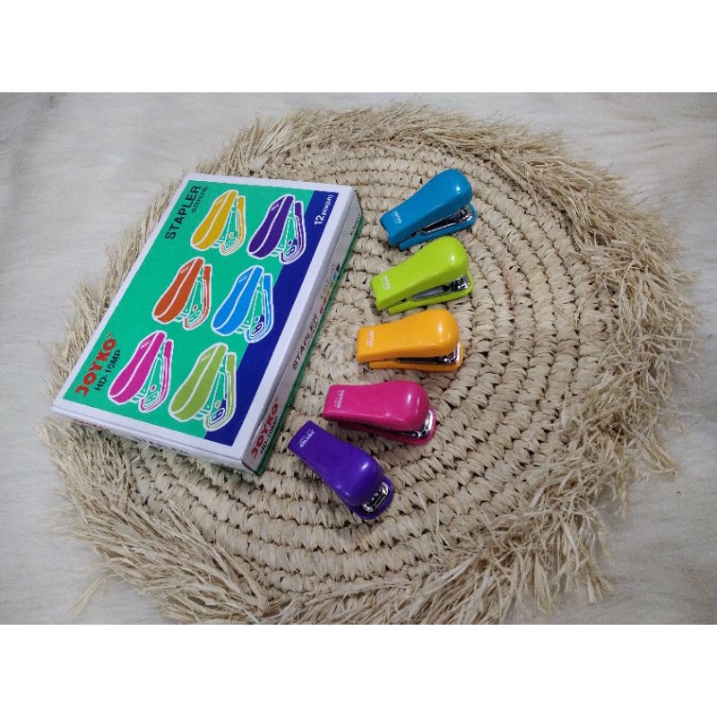 

Stapler/Staples joyko