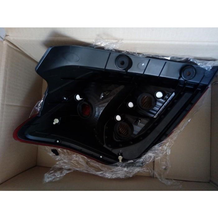 Stop lamp Stoplamp lampu rem belakang Datsun GO & GO+