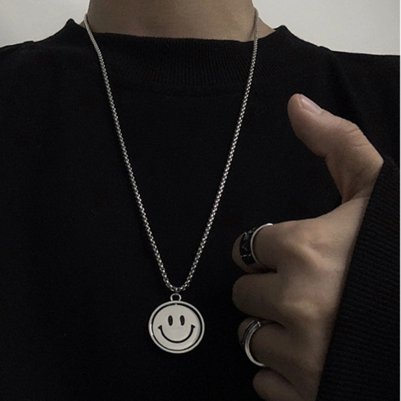 Kalung Rantai Panjang Liontin Smiley Face Gaya Korea Untuk Unisex