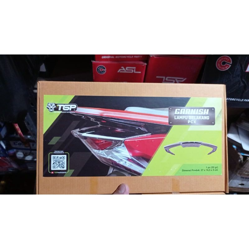 Garnis Lampu Belakang PCX Tebal