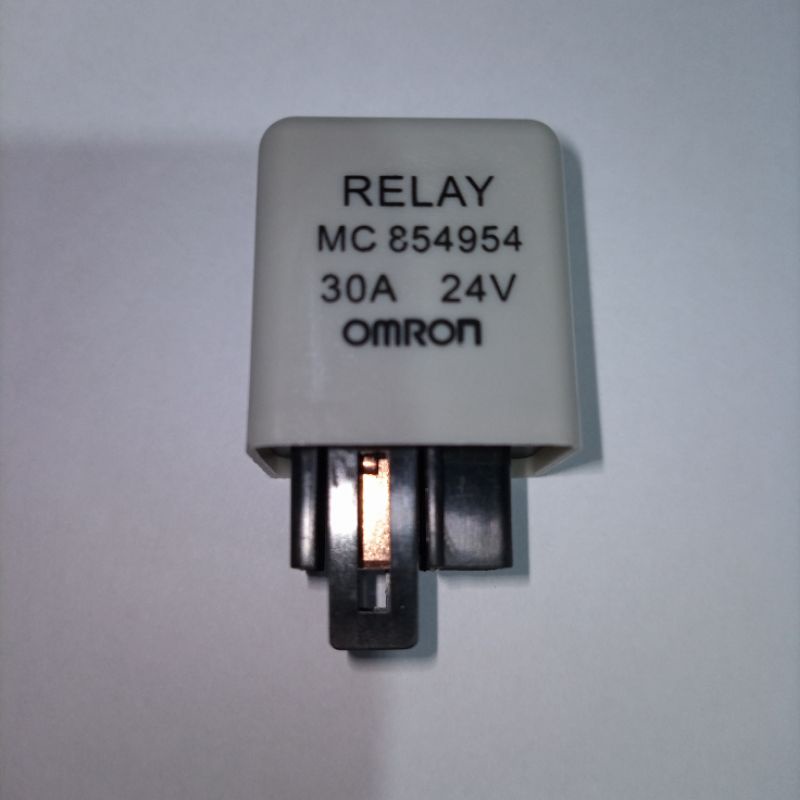 Relay lampu Fuso PS190 24V Kaki 3 MC854954