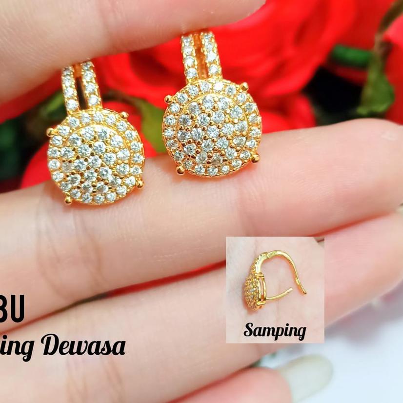 ➬ Anting Wanita Model Jepit TITANIUM Permata Zircon Menawan Anti Karat ♥