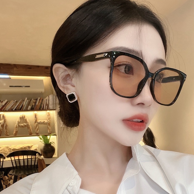 Kacamata Hitam Oversized Gaya Korea Untuk Pria Dan Wanita