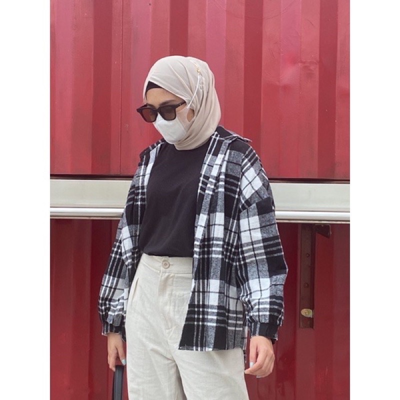 Kimberly Flanel Shirt / Kemeja Flanel / Kemeja Flanel Oversize-Black Ld 130