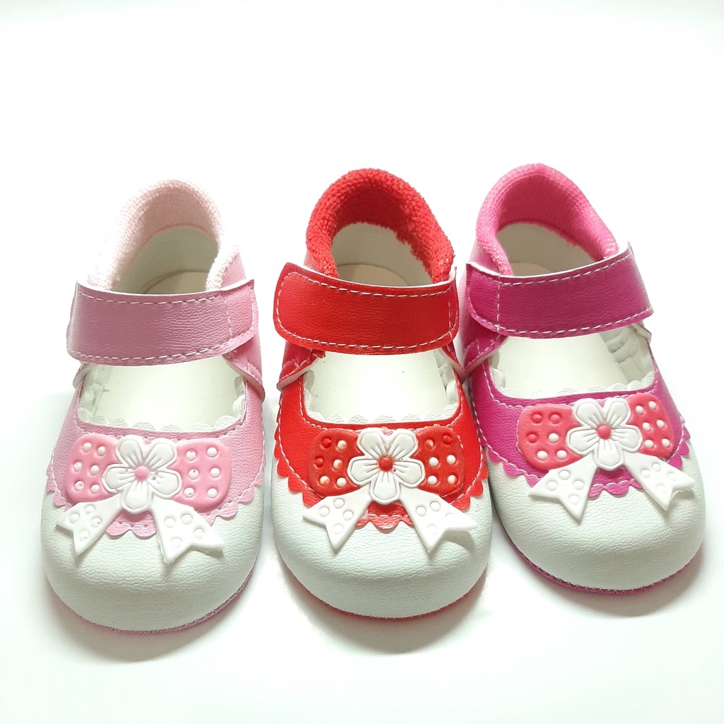 mandirishoestore-SEPATU BAYI PREWALKER PEREMPUAN 0-12 BULAN PITA 0-12 BULAN APY01