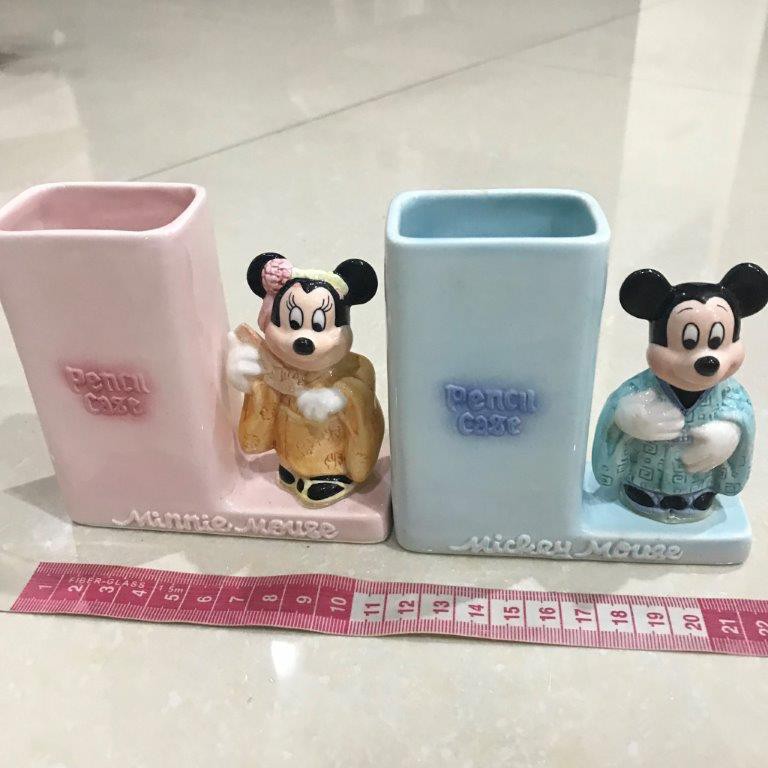 

Pen holder mickey mouse minnie mouse set couple gift keramik souvenir