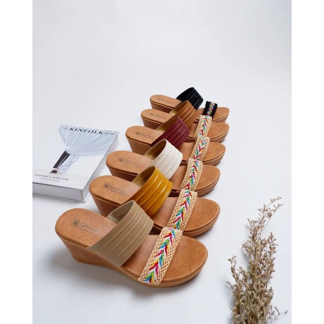 Sandal Kulit Sapi Siera Series